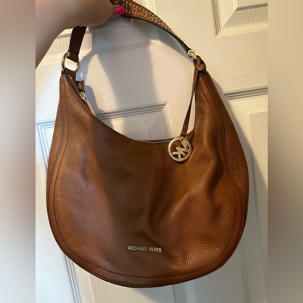 Michael Kors sling purse